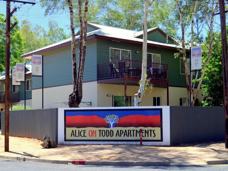 Alice On Todd Apartments Alice Springs Exterior photo