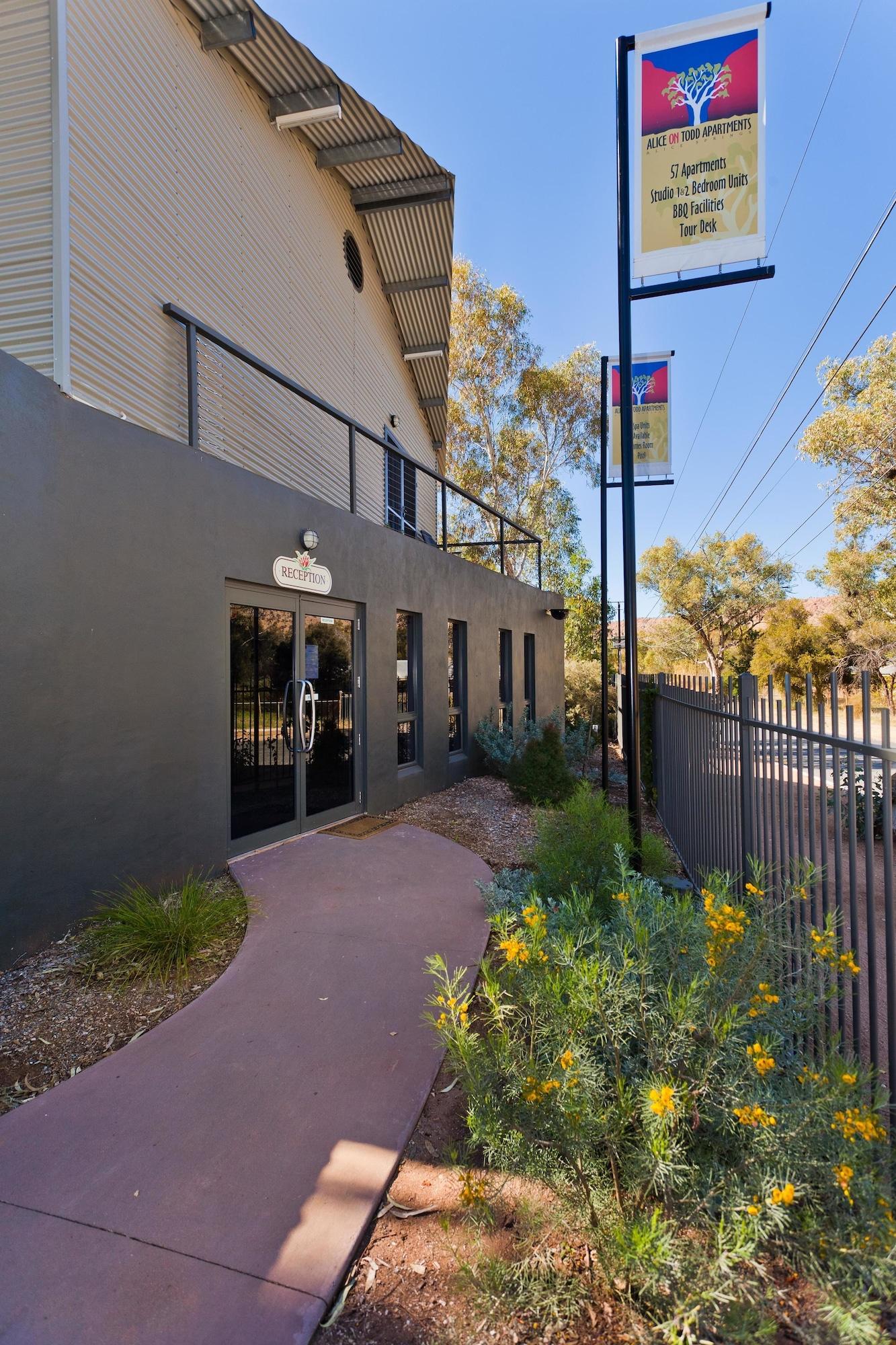Alice On Todd Apartments Alice Springs Exterior photo